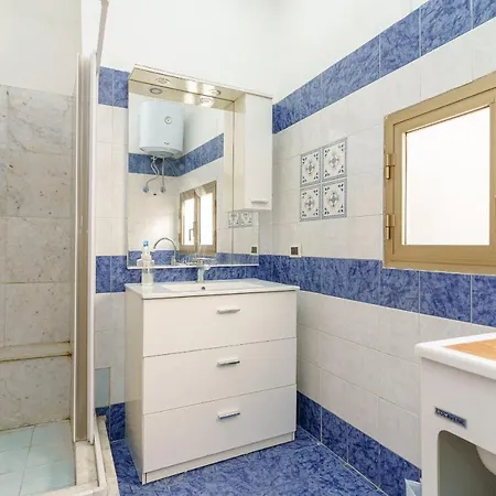 Апартаменти Zu Iano House *